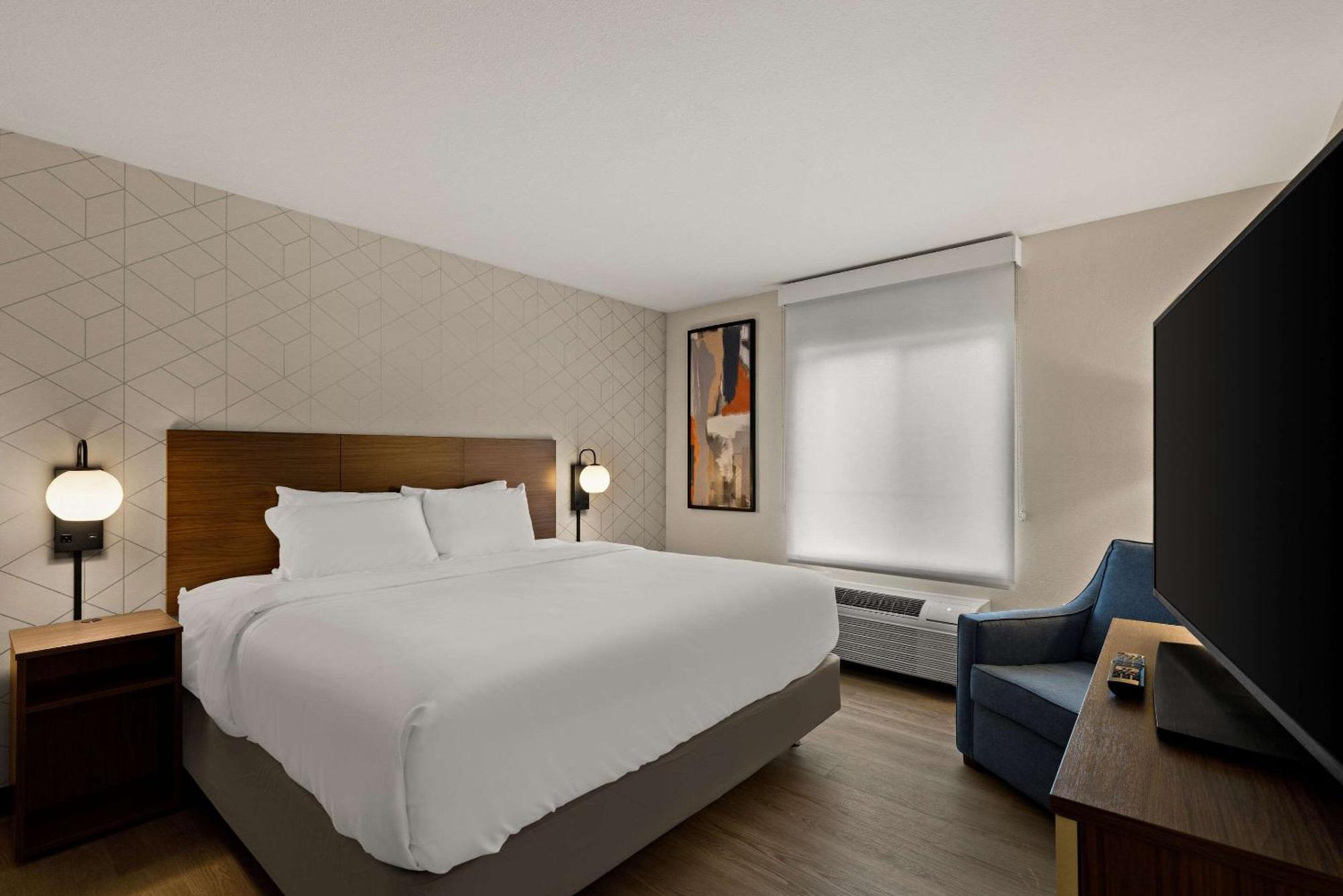 Everhome Suites El Paso Airport Near Fort Bliss Loma Terrace Экстерьер фото